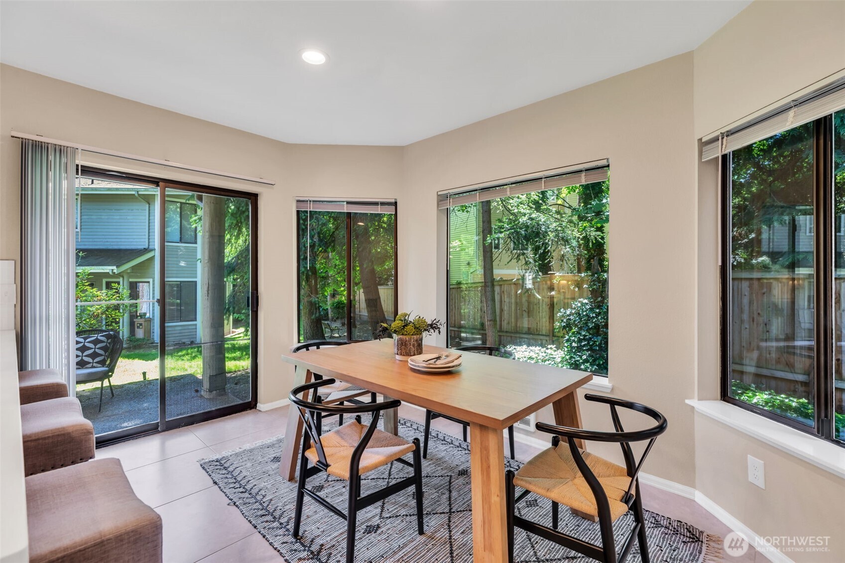 9009 Avondale Road NE Unit: D107