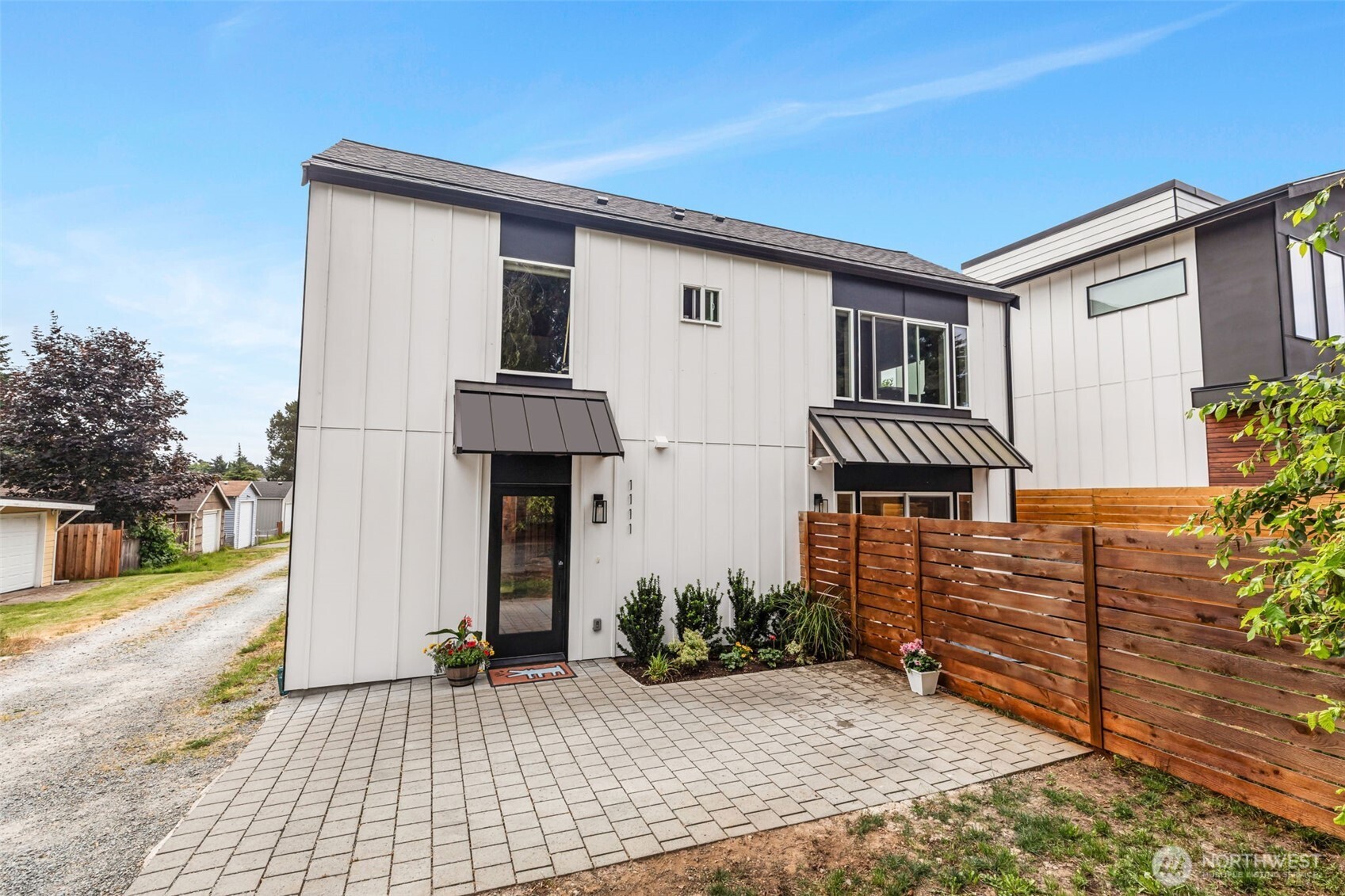 1111 SW Henderson Street