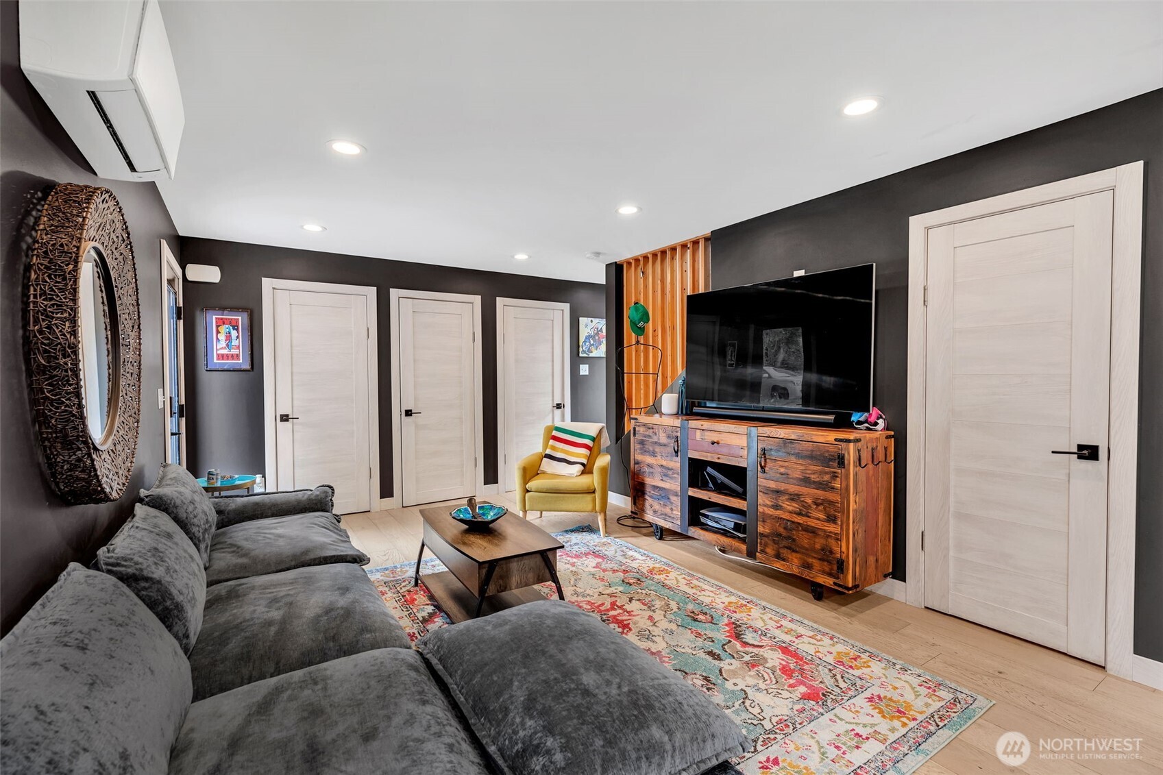 1111 SW Henderson Street