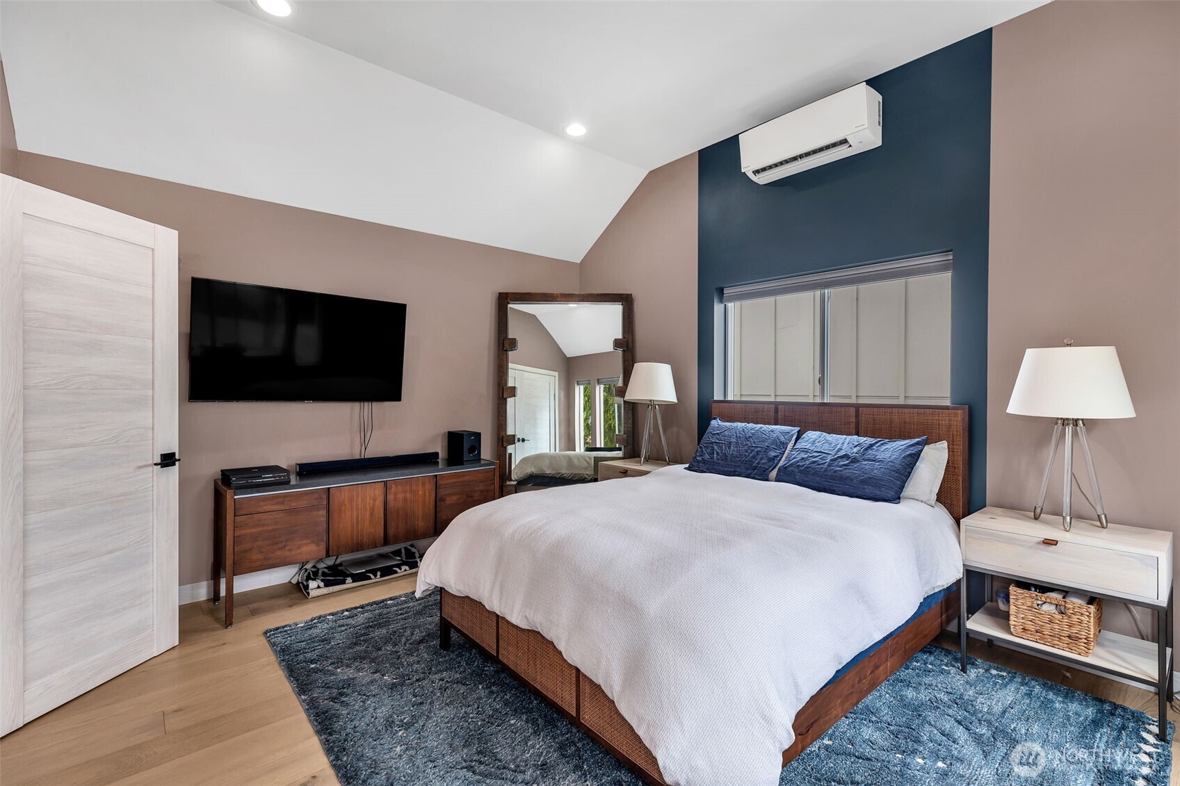 1111 SW Henderson Street