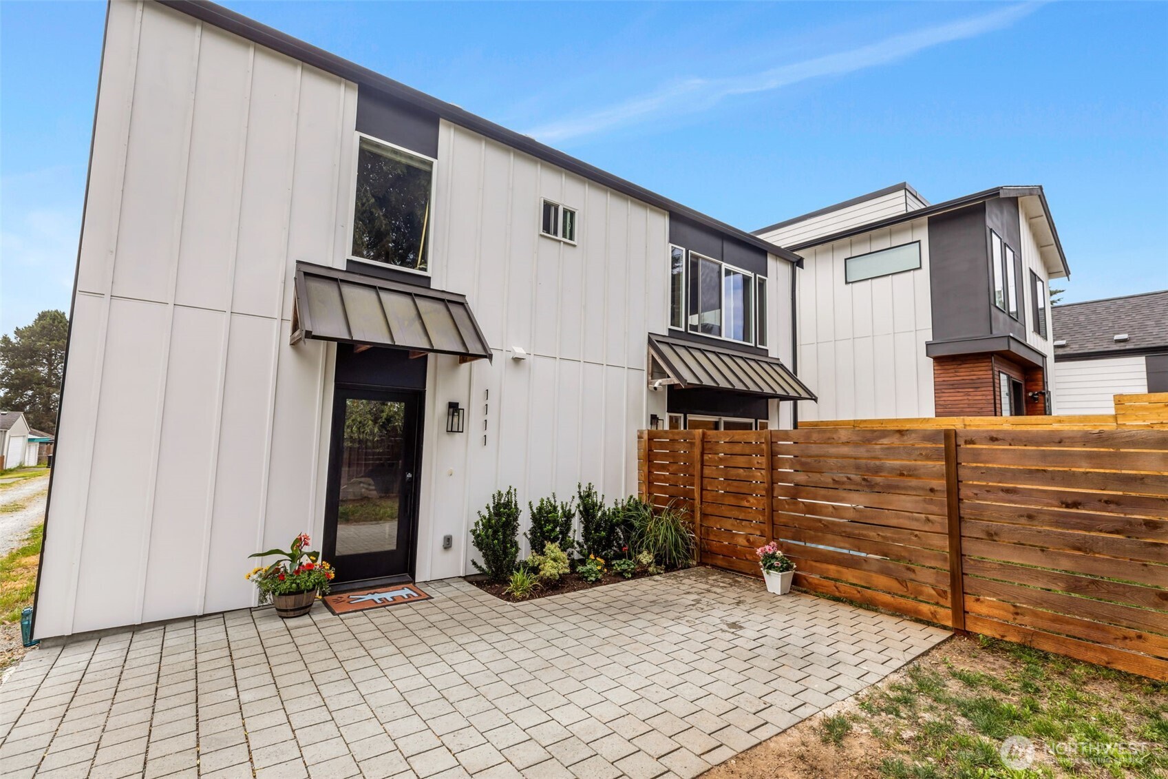 1111 SW Henderson Street