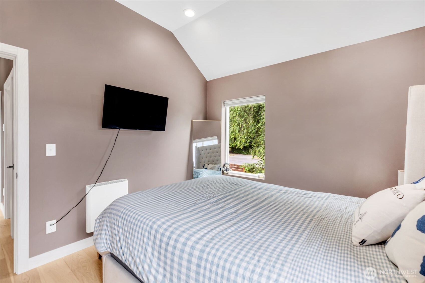 1111 SW Henderson Street