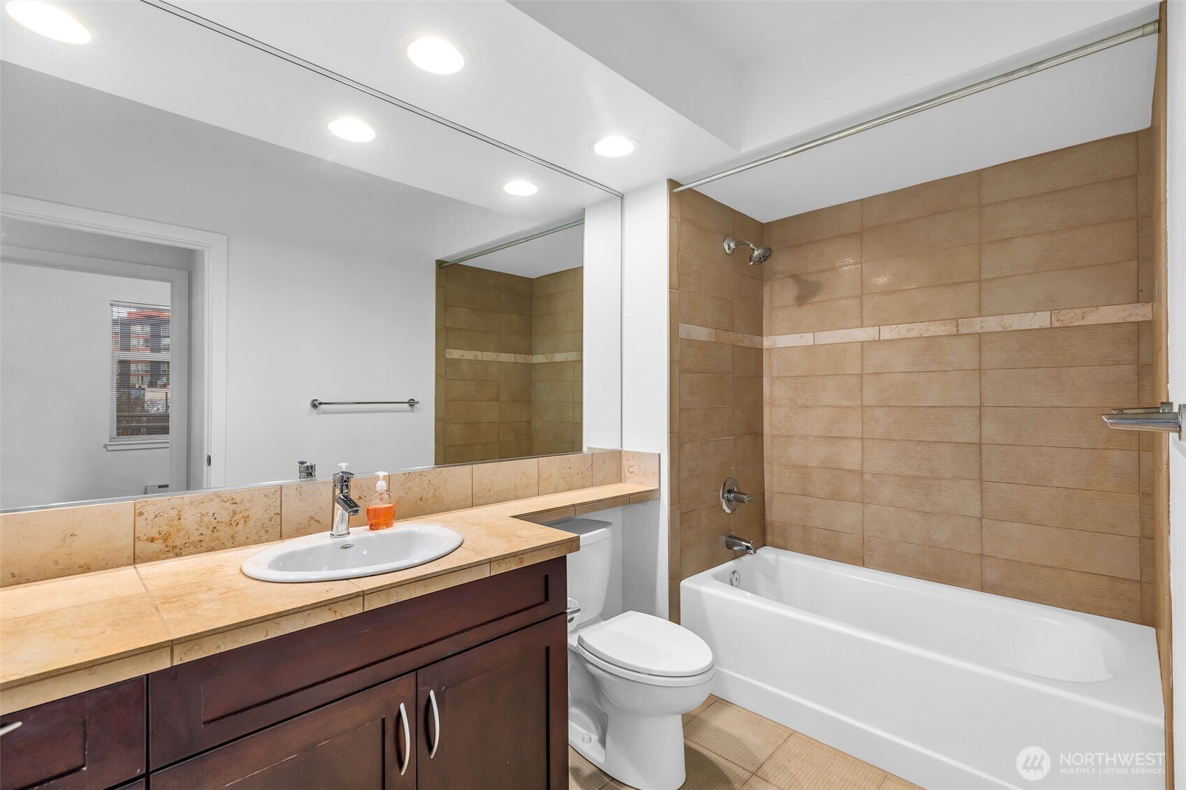 5450 Leary Avenue NW Unit: 445