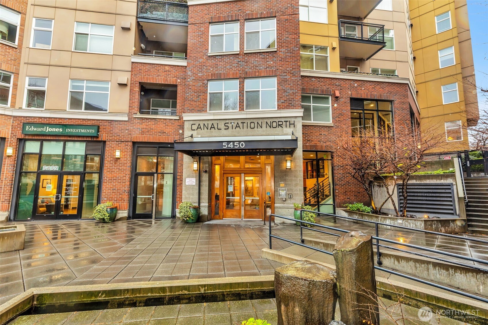 5450 Leary Avenue NW Unit: 445