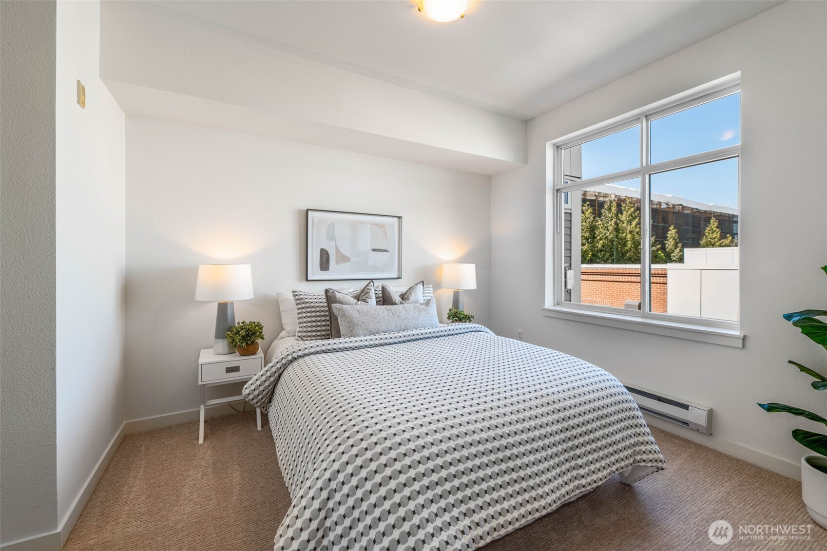 211 Kirkland Avenue Unit: 520