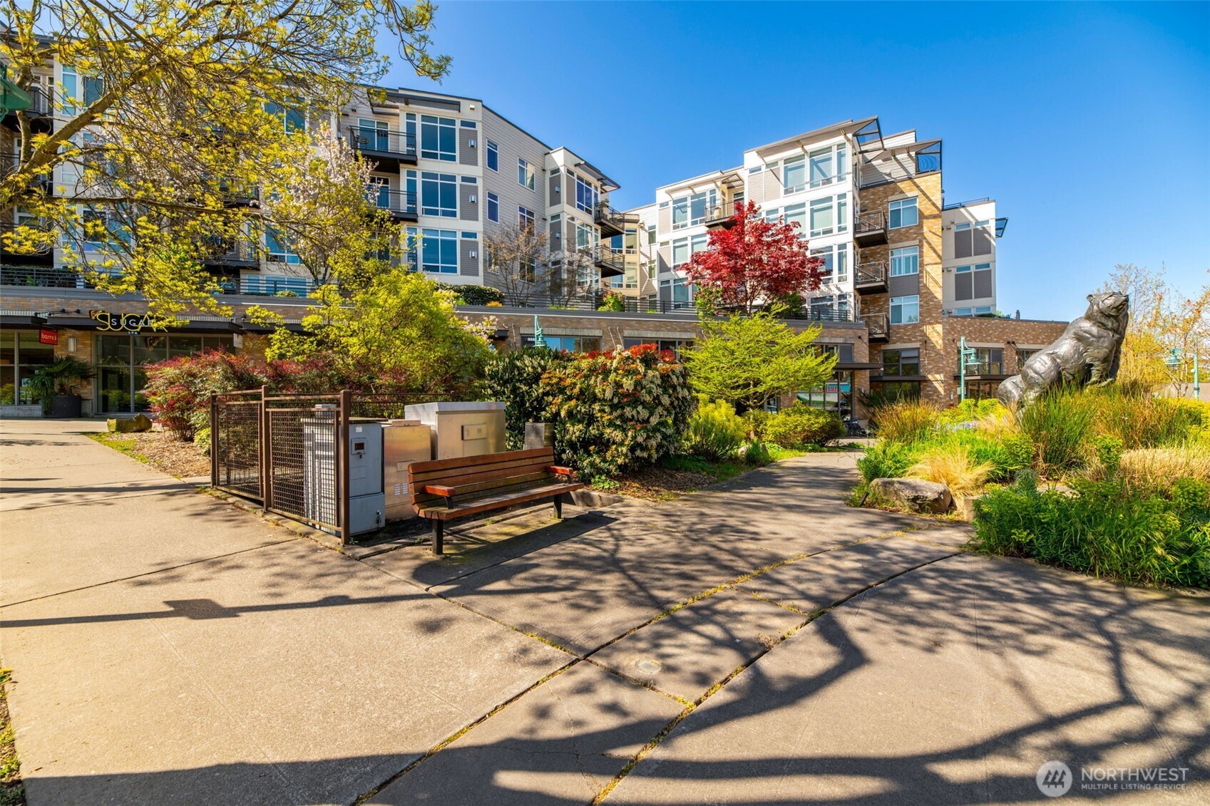 211 Kirkland Avenue Unit: 520