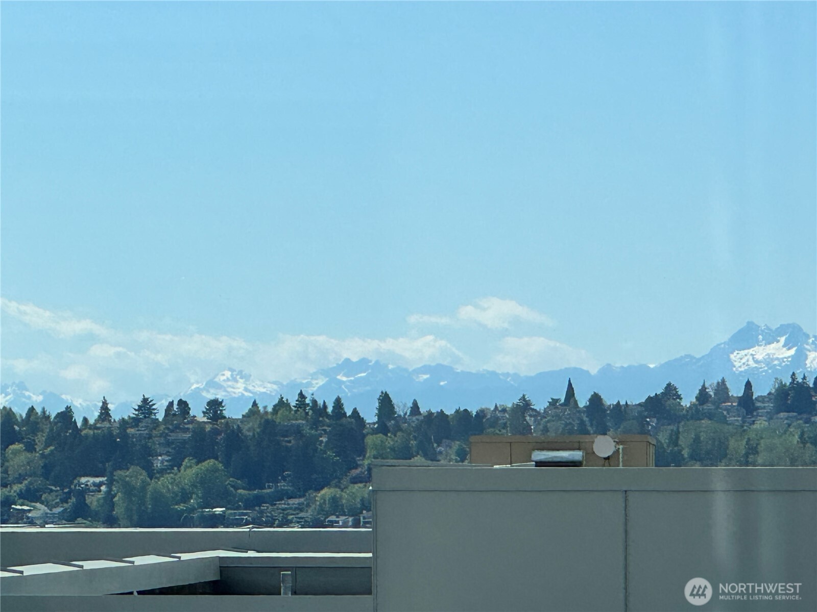 211 Kirkland Avenue Unit: 520