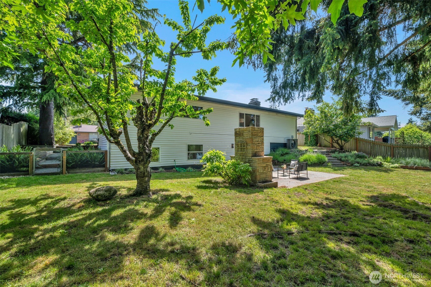 11633 18th Avenue SW