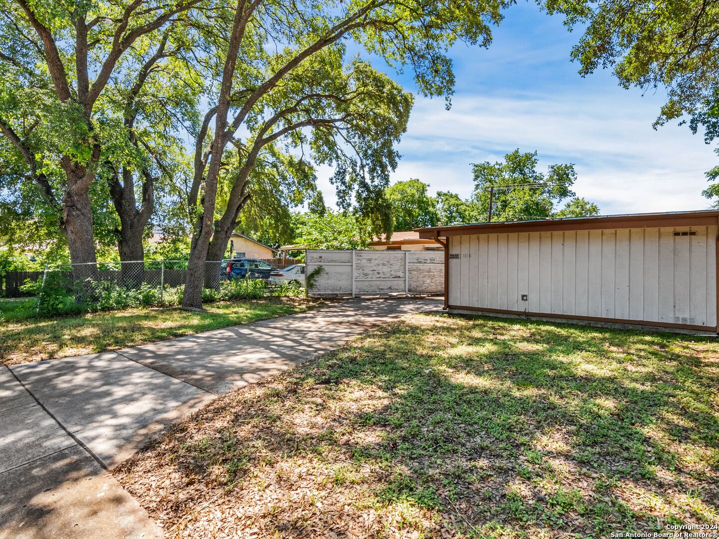 1014 Arroya Vista