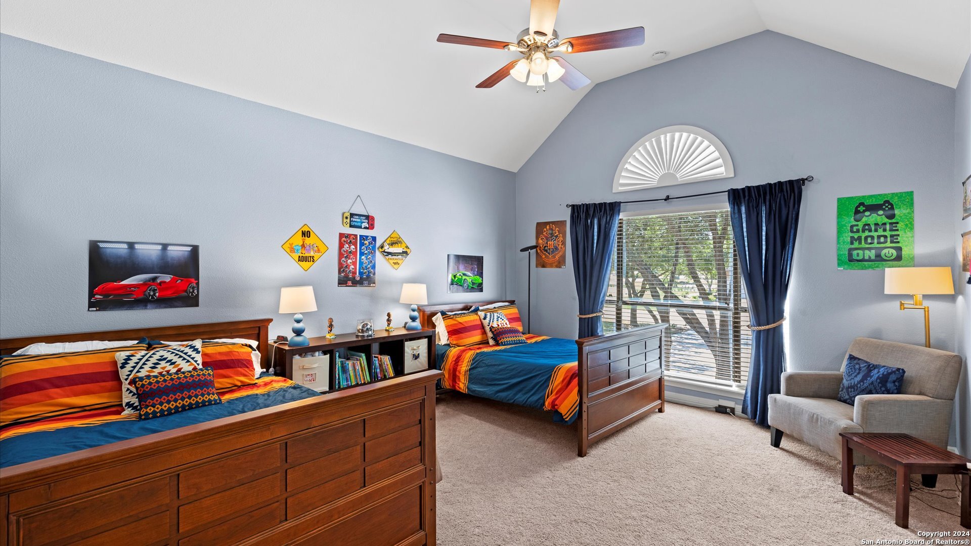 218 POST OAK WAY