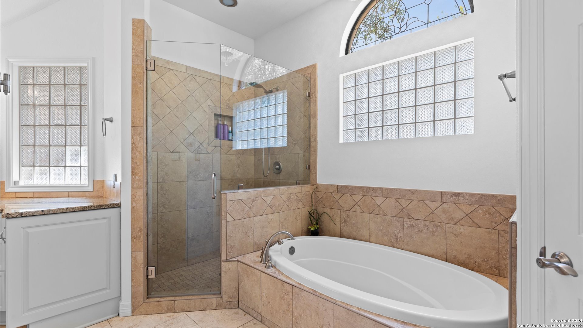 218 POST OAK WAY