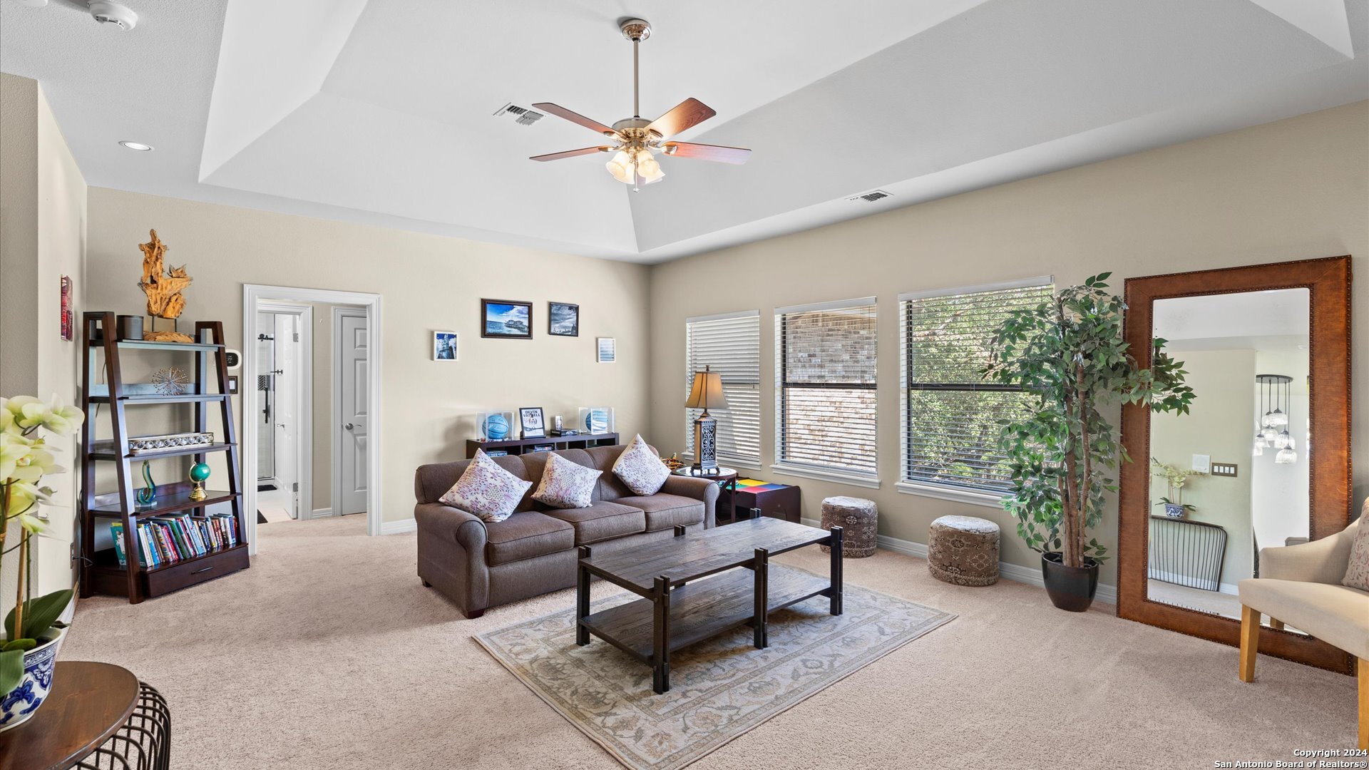 218 POST OAK WAY
