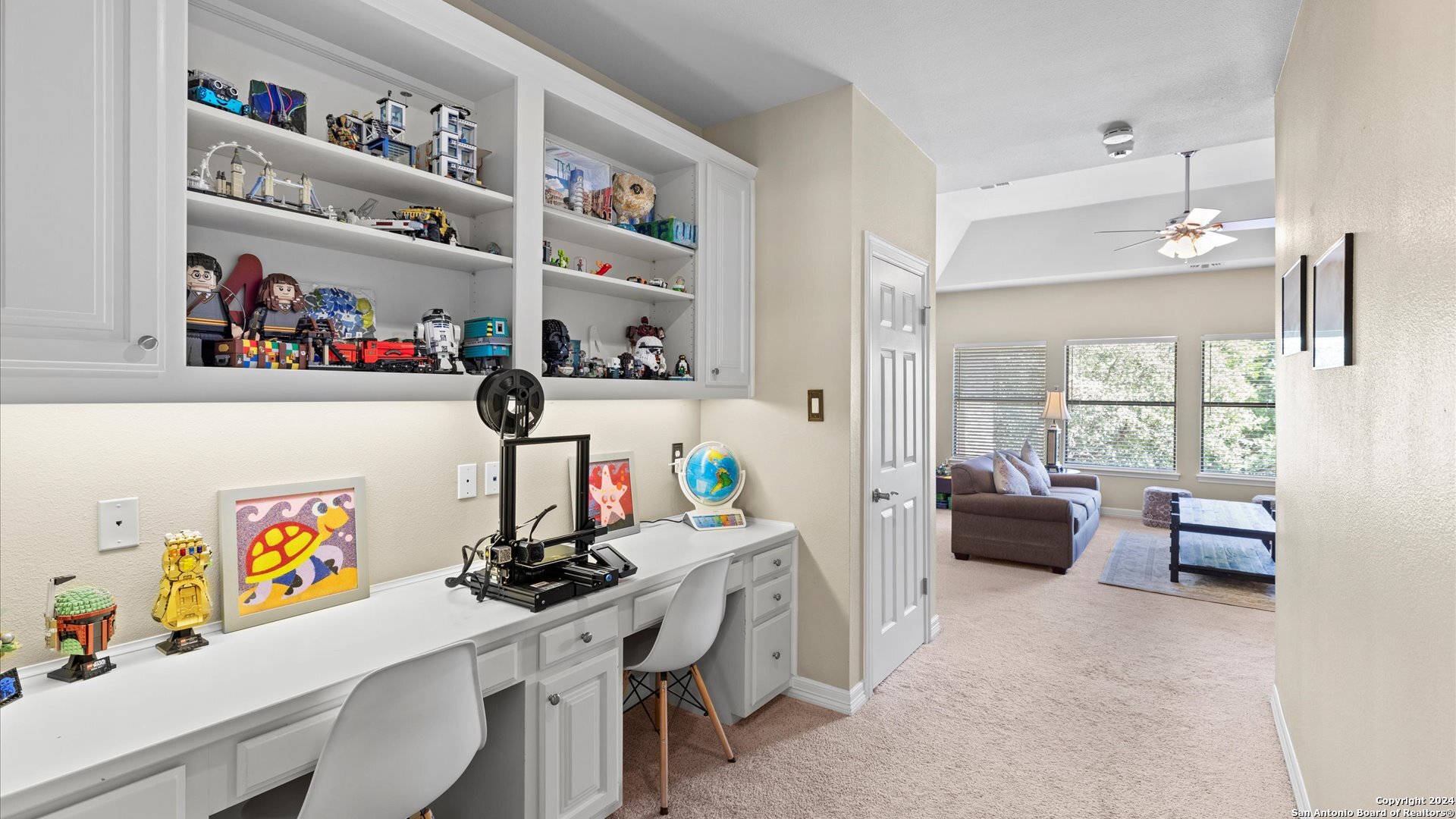 218 POST OAK WAY