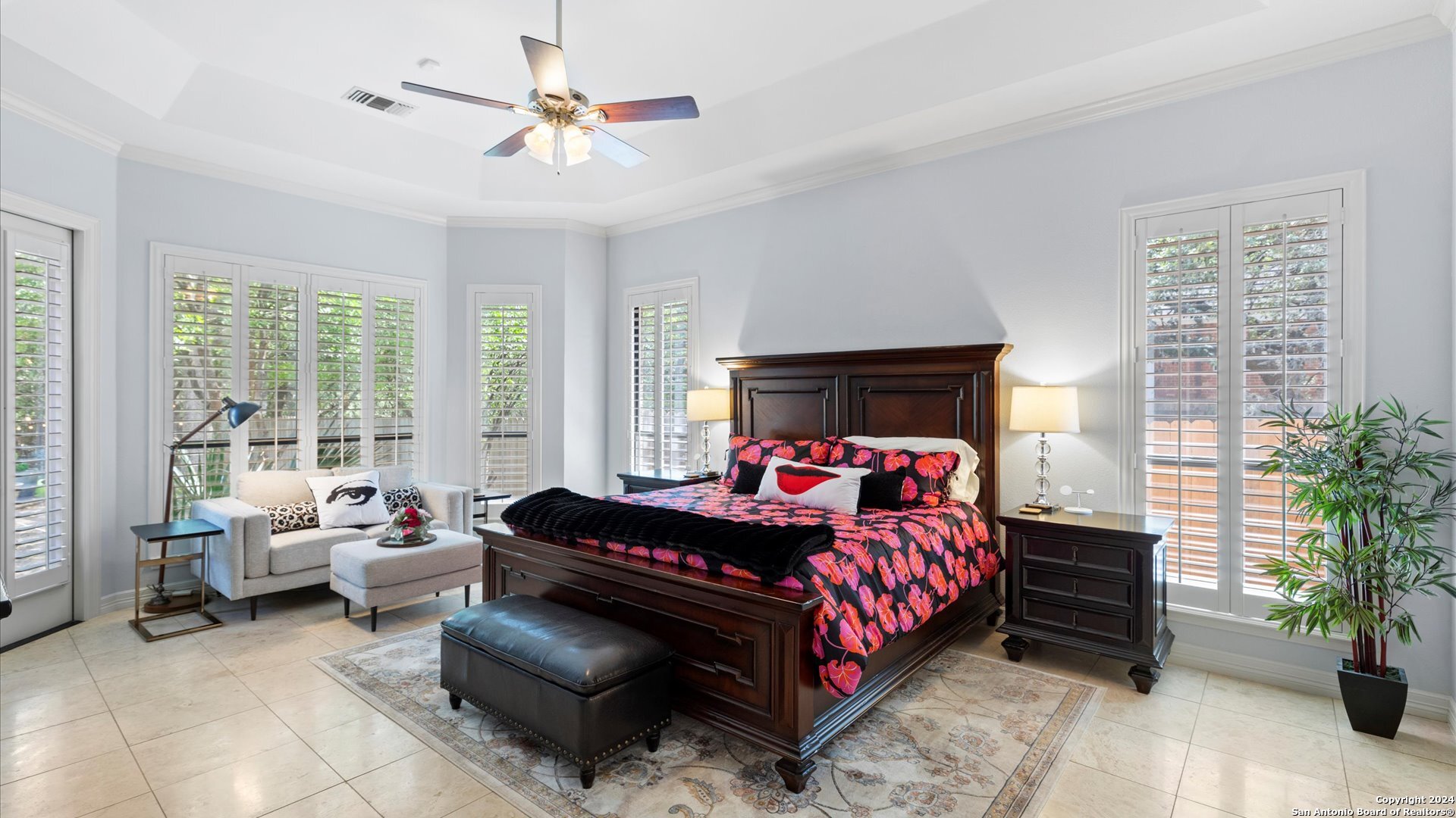 218 POST OAK WAY