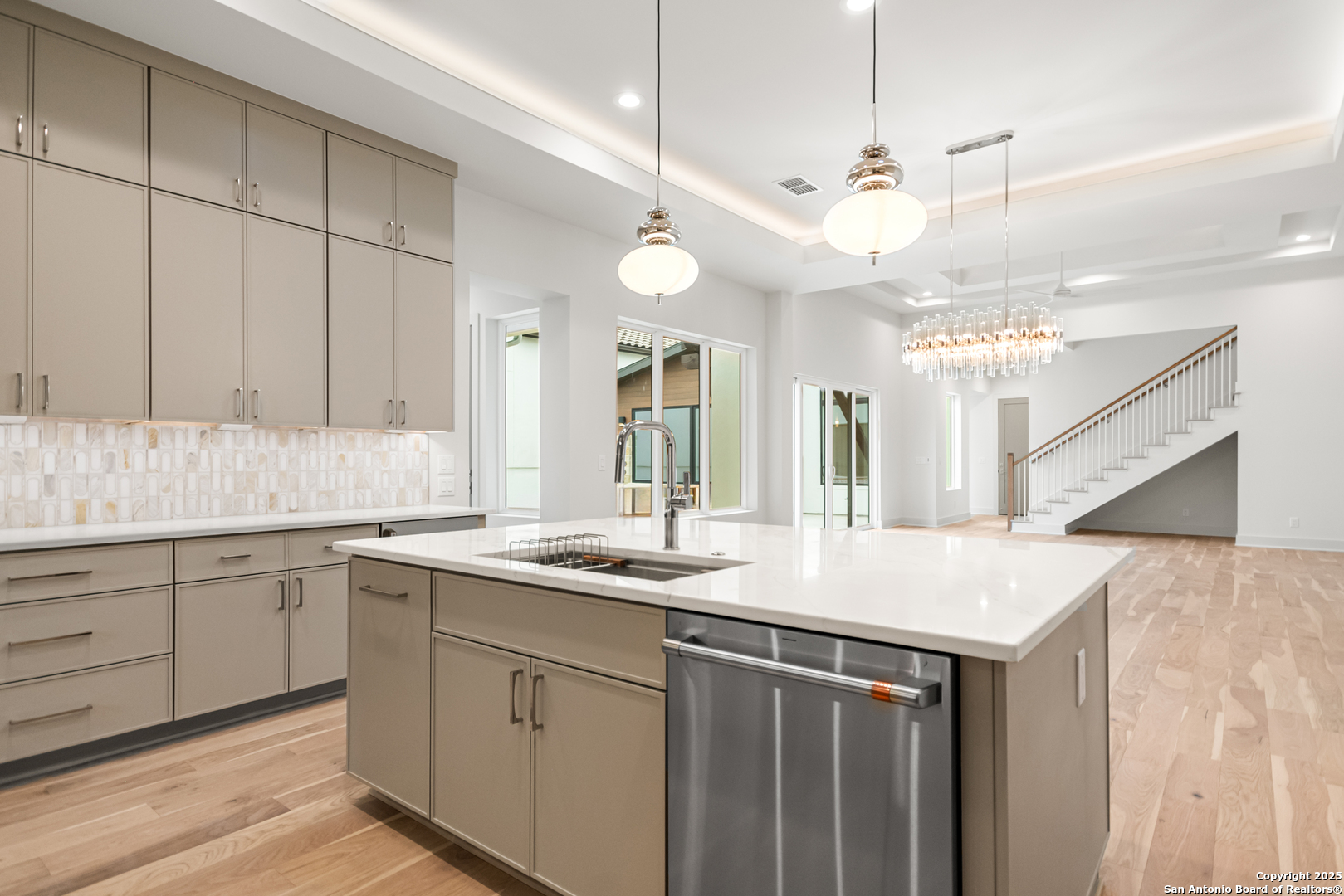 43 Dominion Heights
