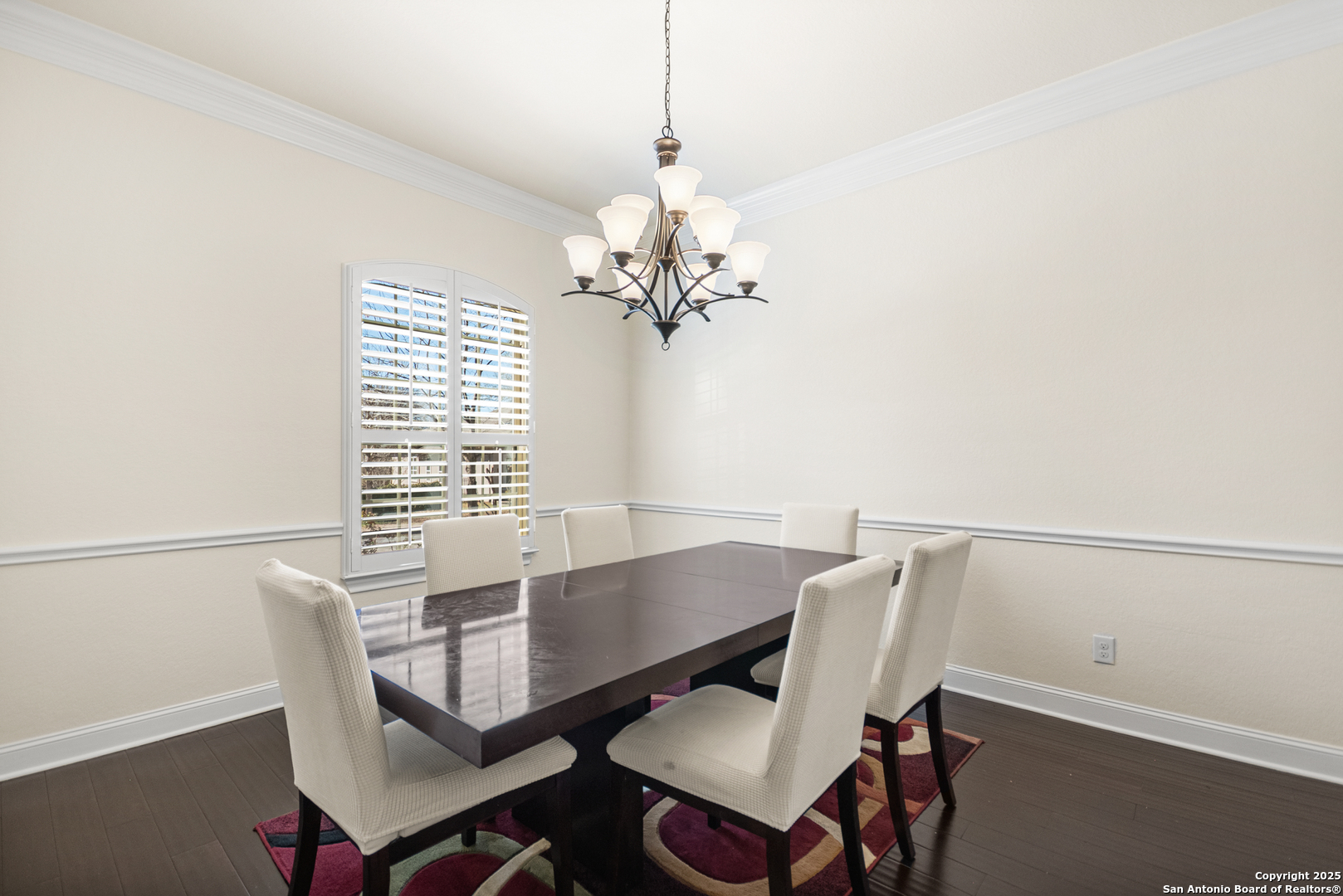 2403 Dunmore Hill