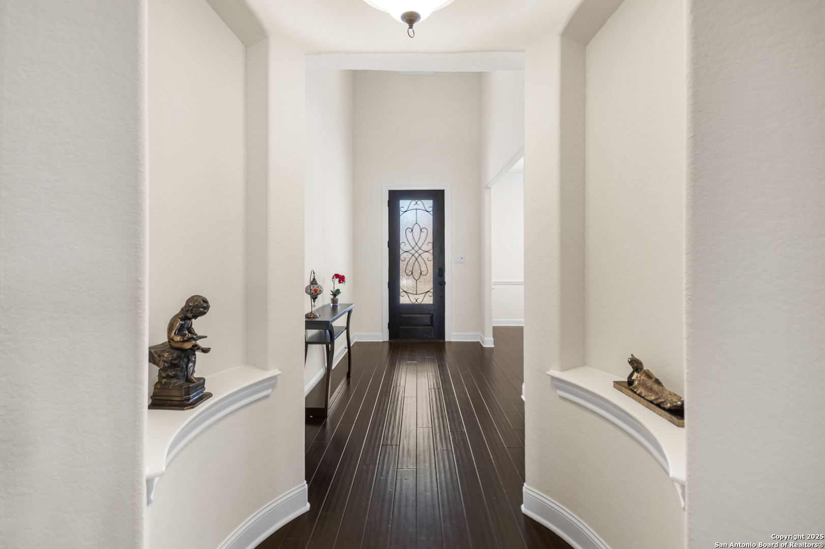 2403 Dunmore Hill