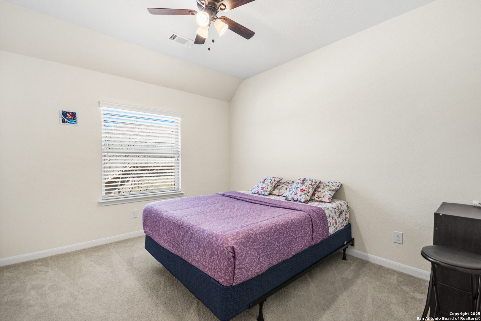 2403 Dunmore Hill