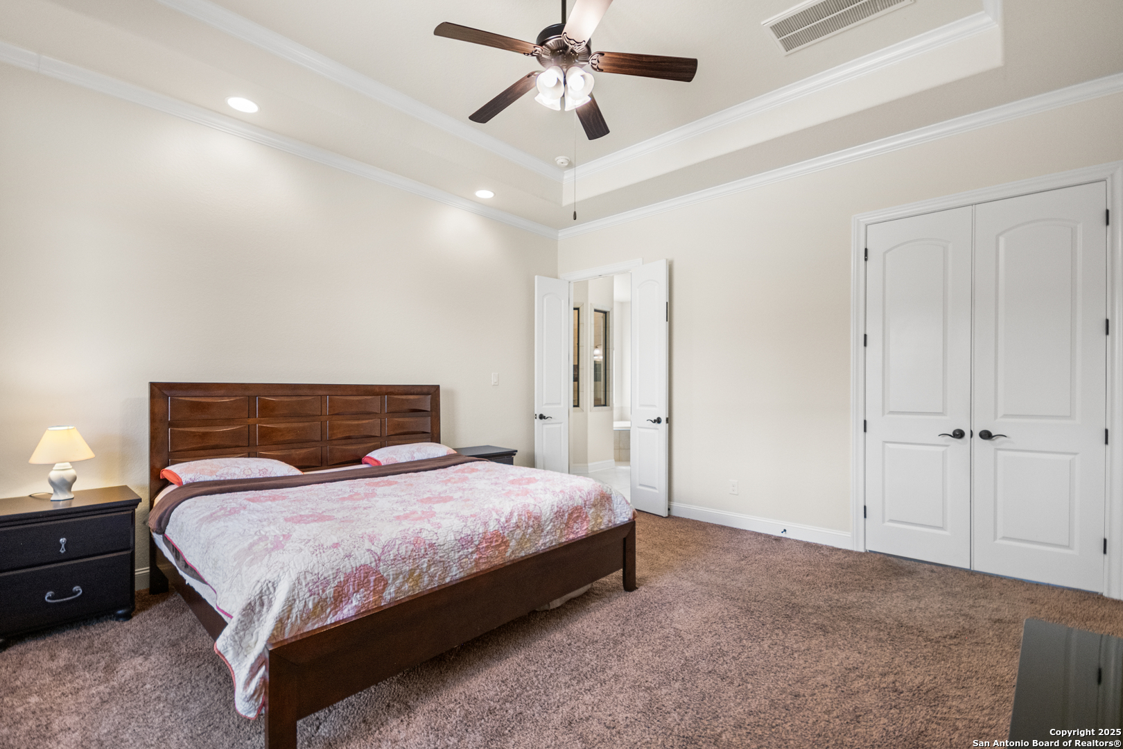 2403 Dunmore Hill
