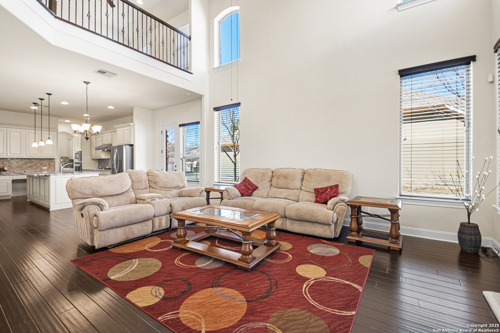 2403 Dunmore Hill