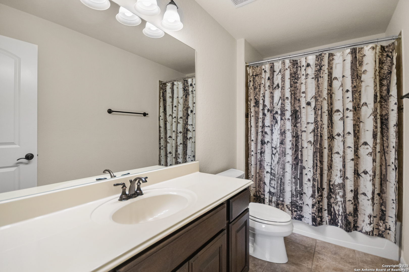 2403 Dunmore Hill