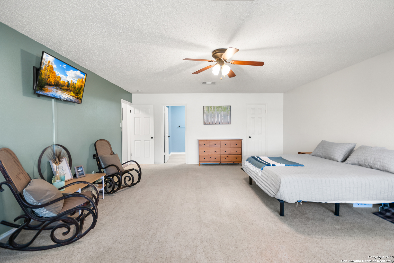 10902 Bristle Oak