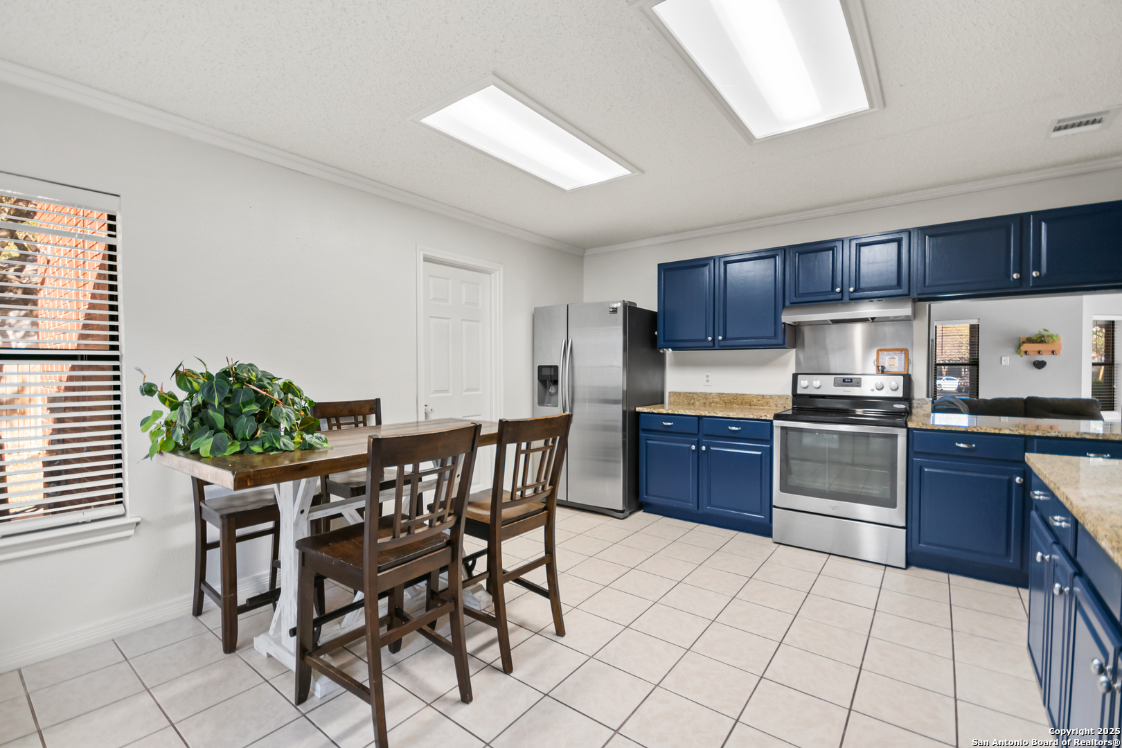10902 Bristle Oak