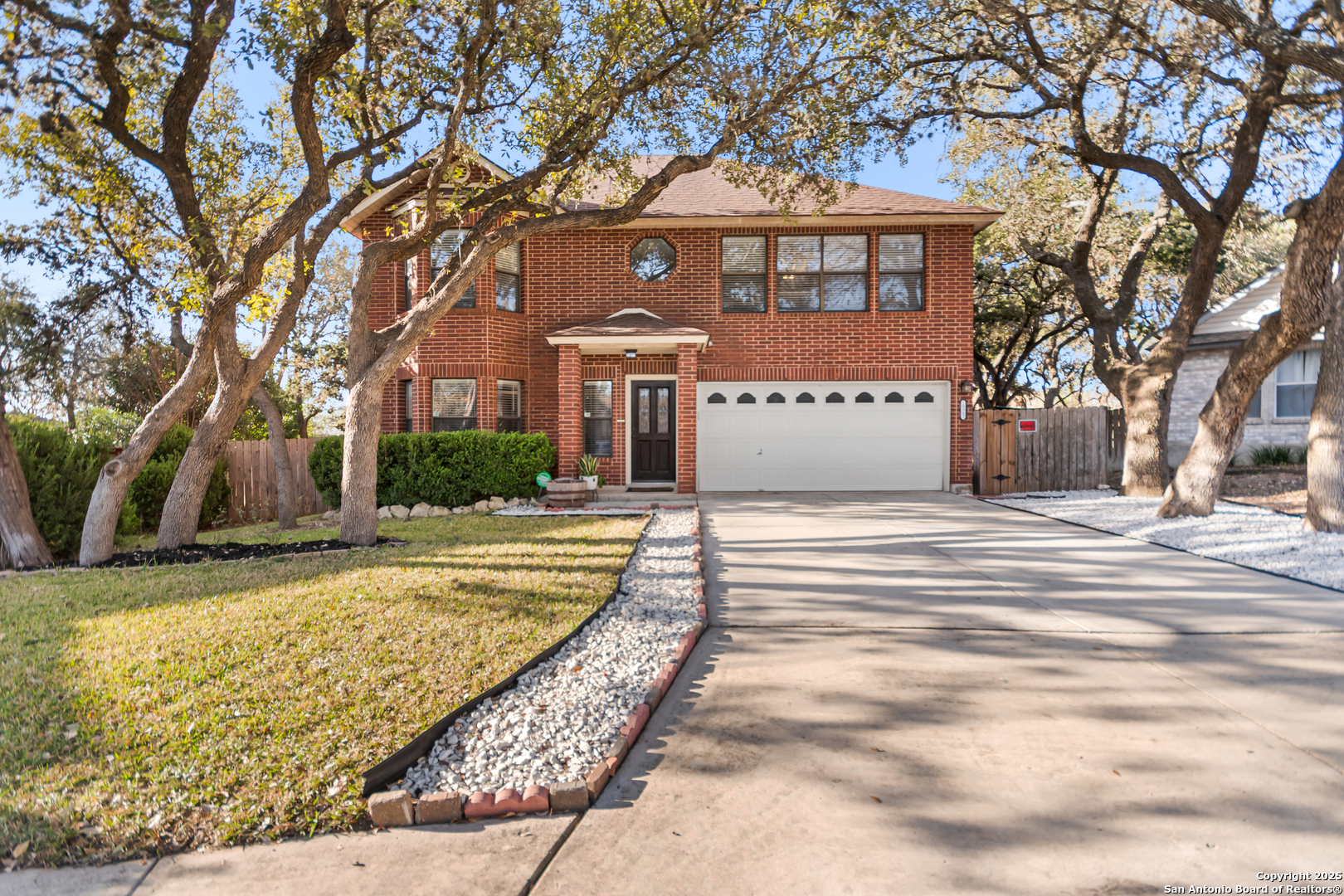 10902 Bristle Oak