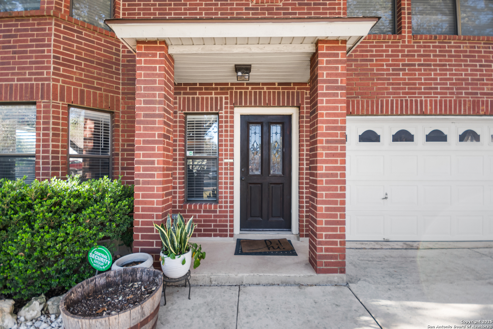 10902 Bristle Oak