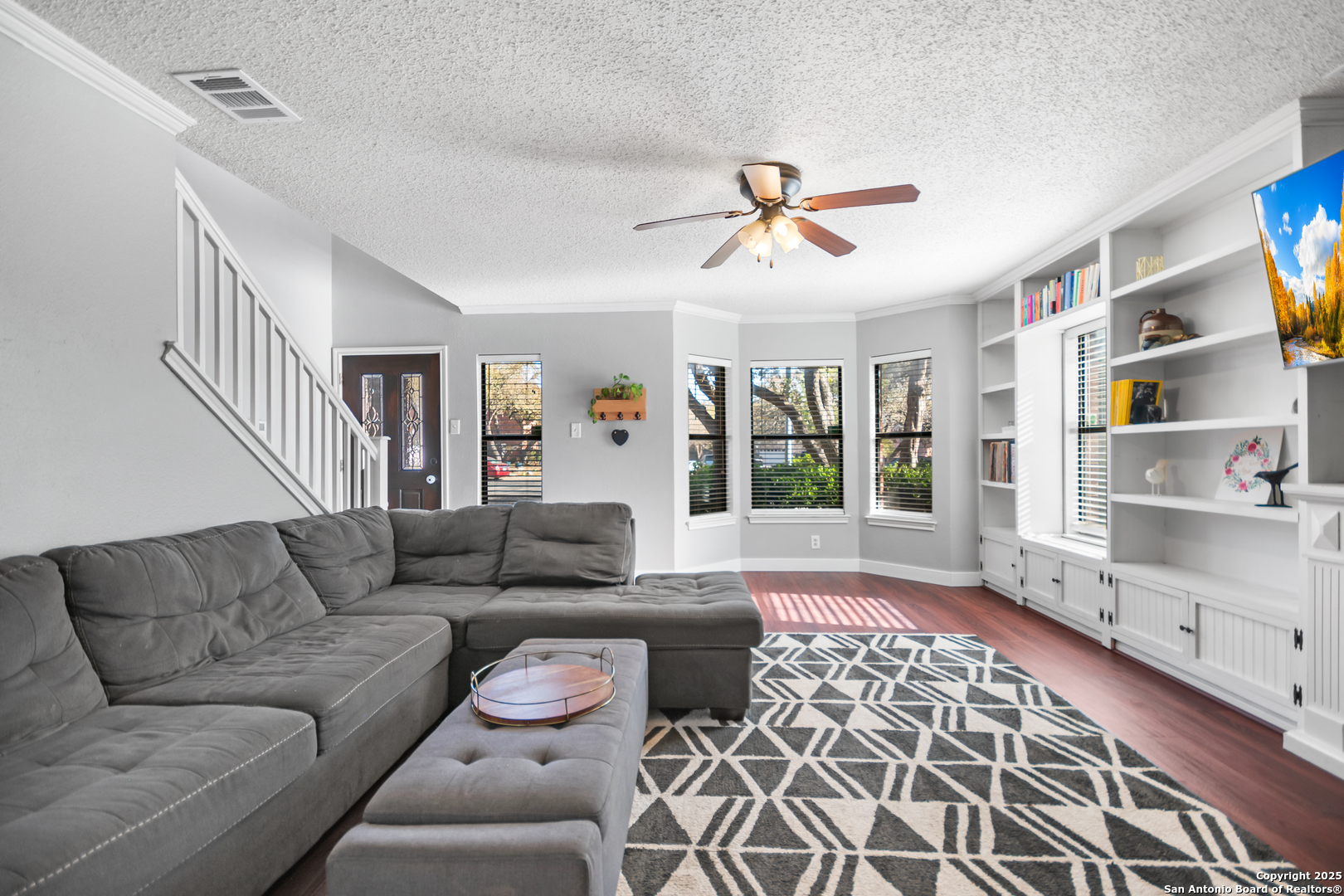 10902 Bristle Oak