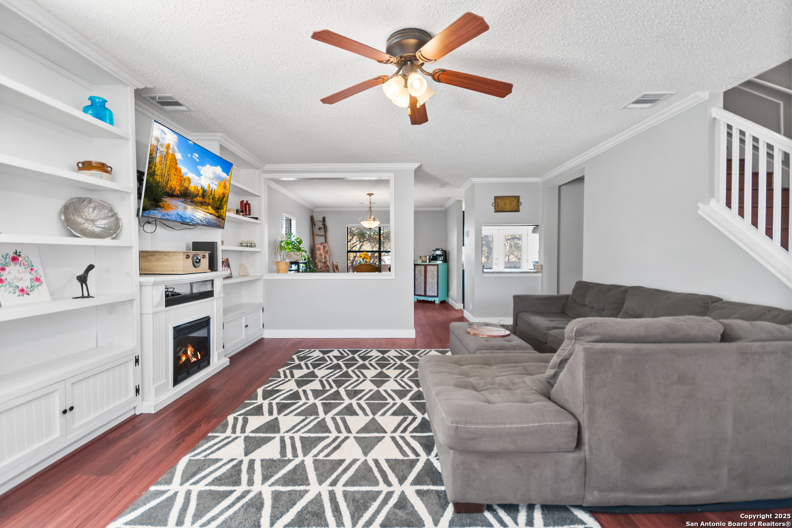10902 Bristle Oak