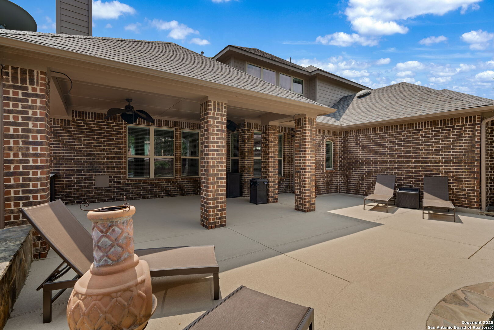 8911 Rocky Ridge