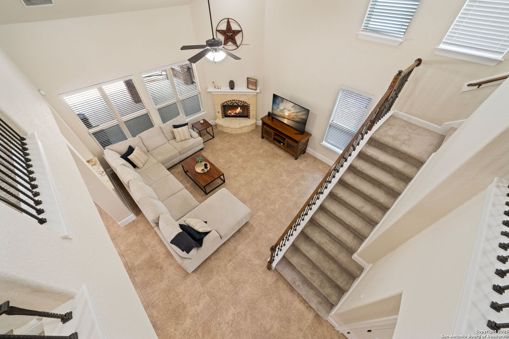 8911 Rocky Ridge