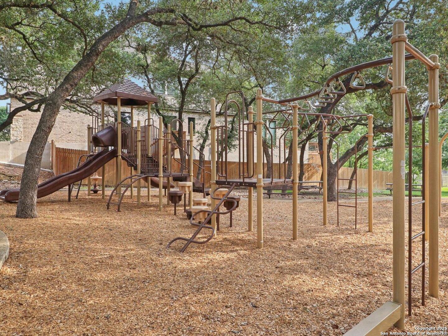 8911 Rocky Ridge