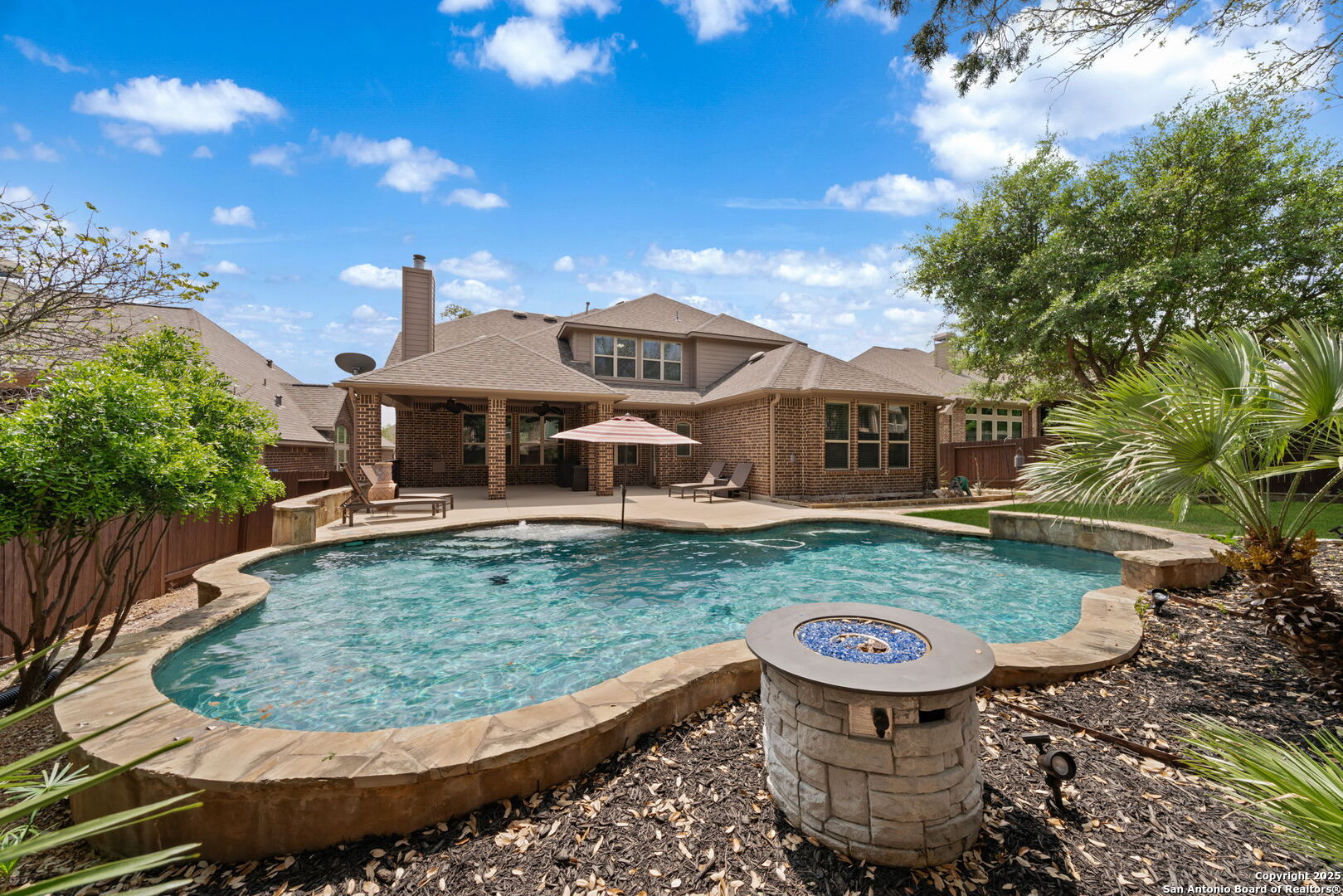 8911 Rocky Ridge