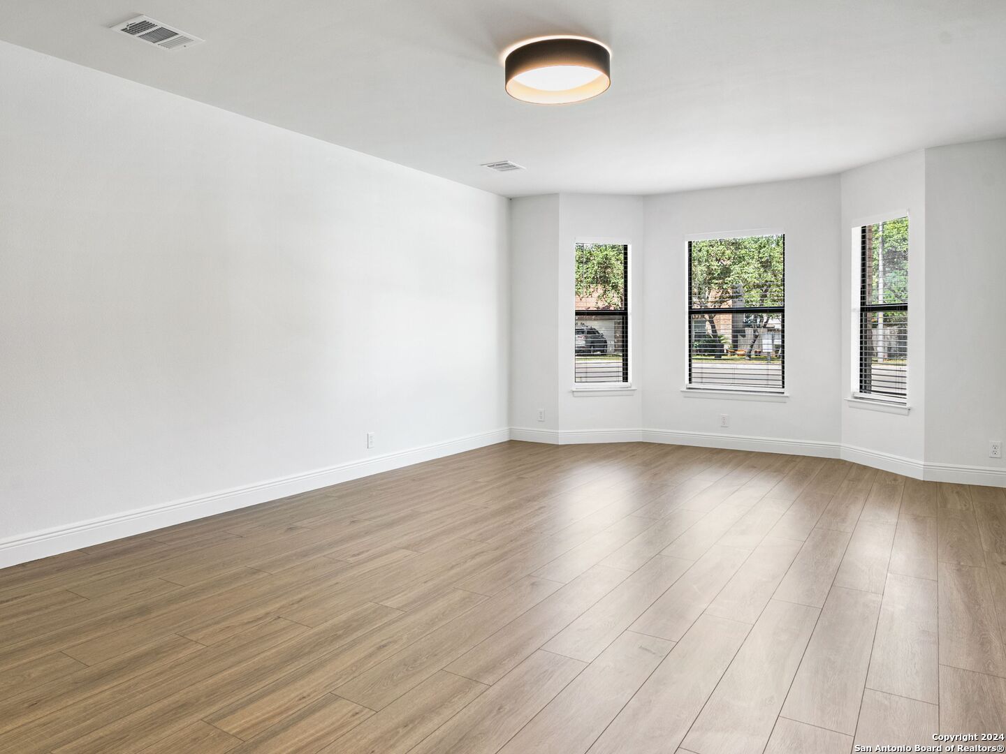 11126 Cedar Park