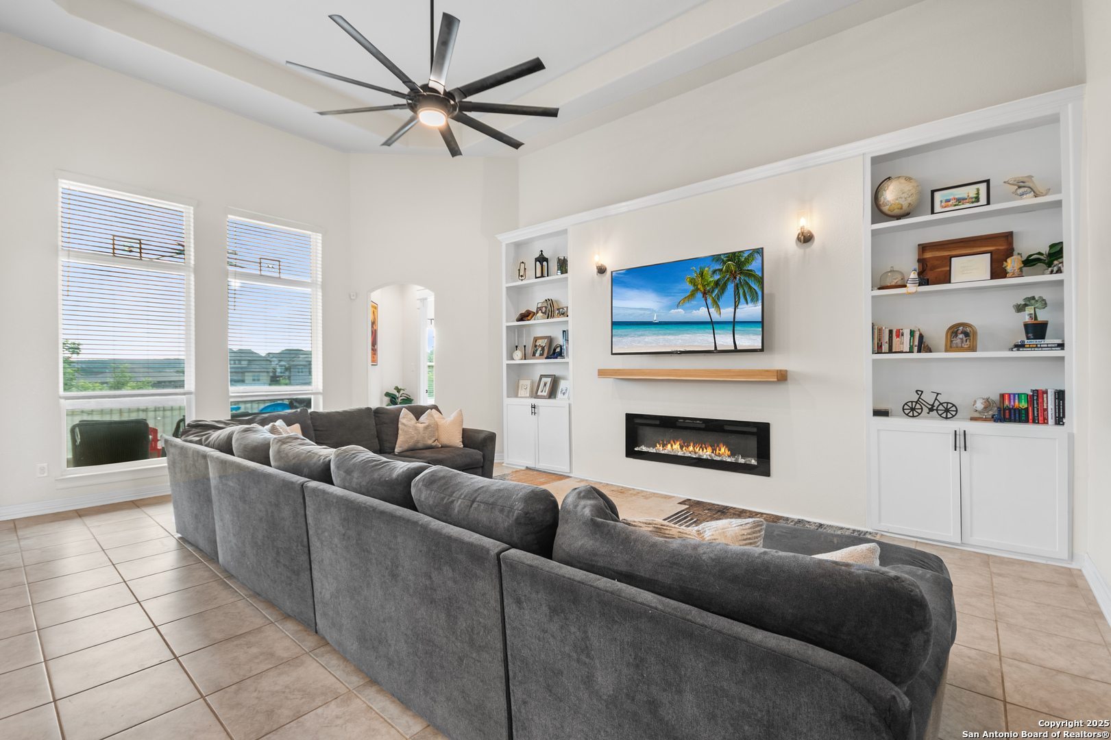 7710 Hays Hill