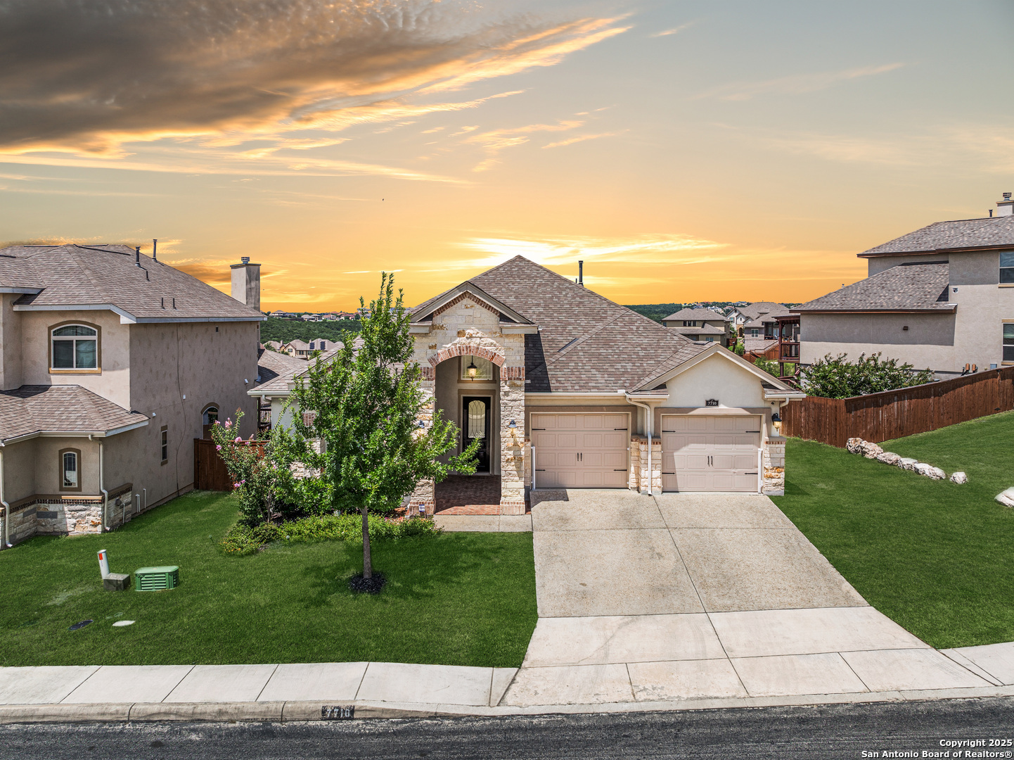 7710 Hays Hill