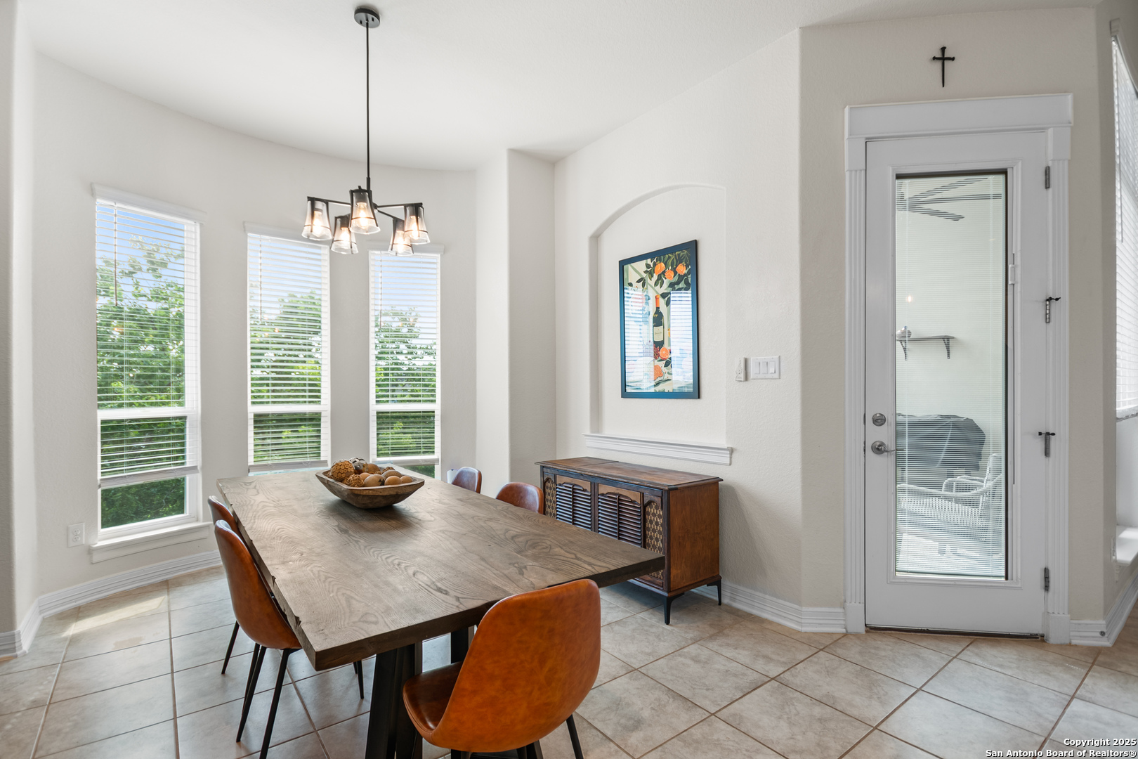 7710 Hays Hill