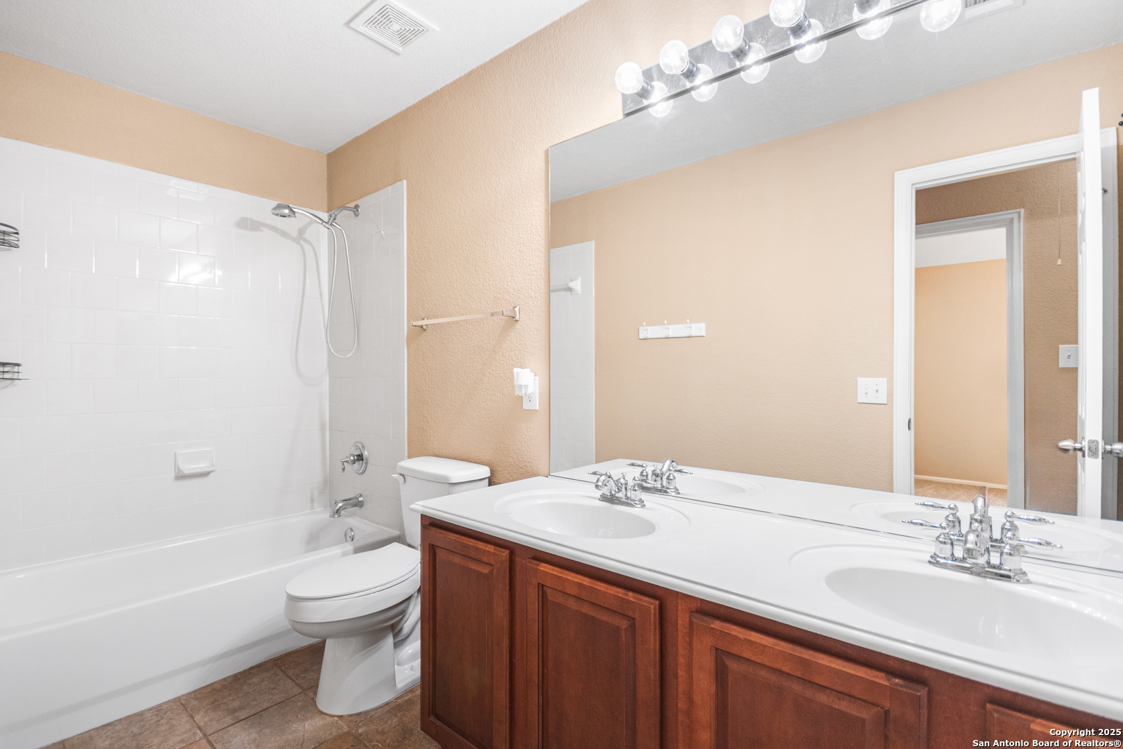 4722 Ranchers Ridge