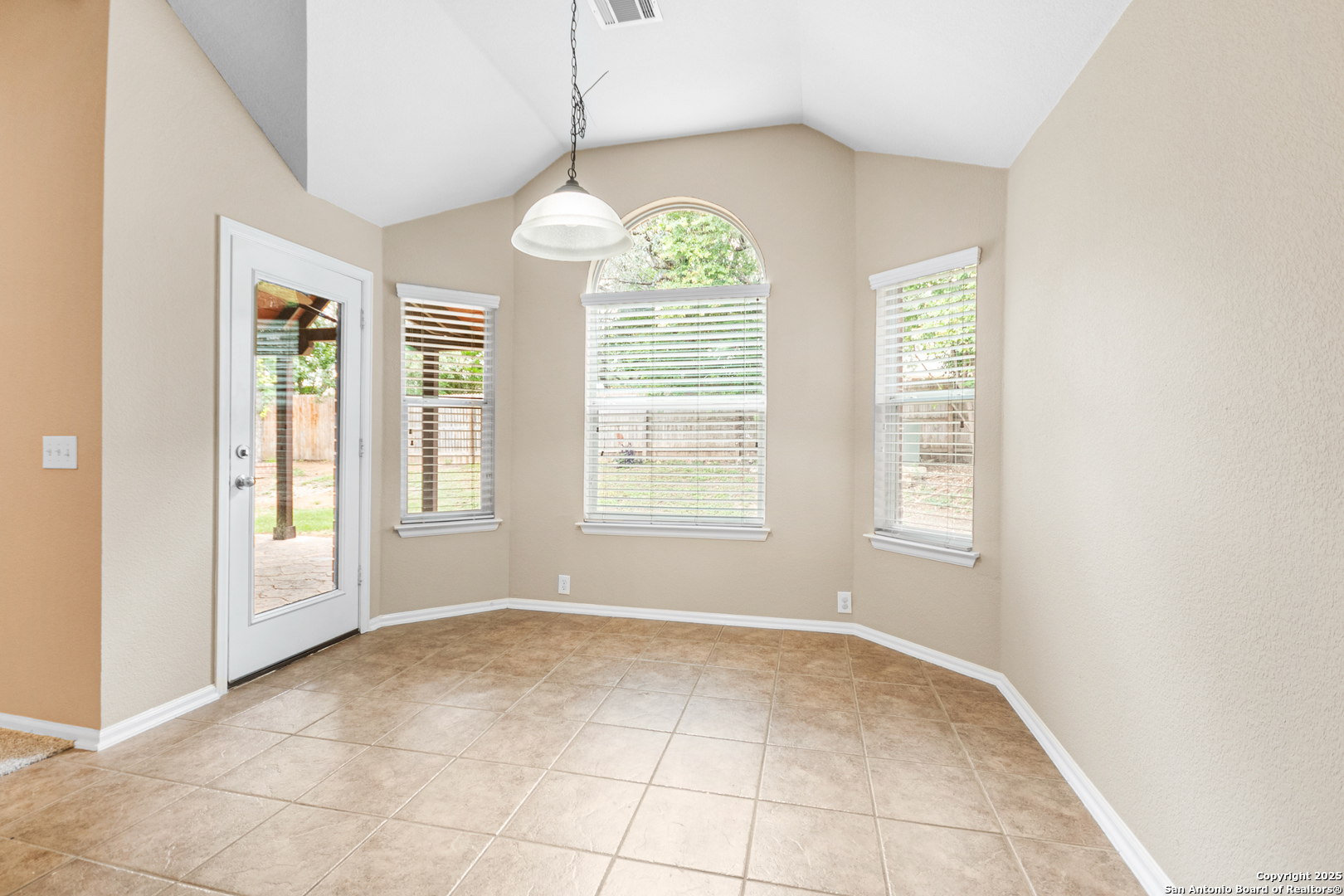 4722 Ranchers Ridge