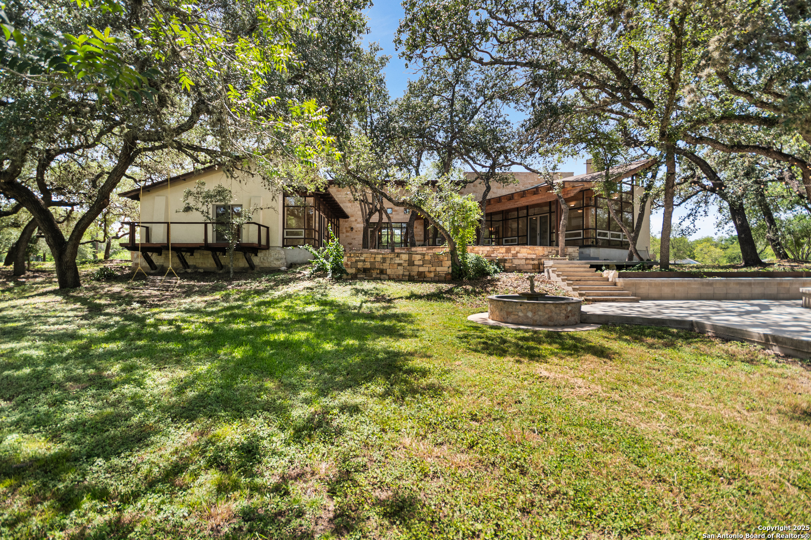 5620 Mount Helen