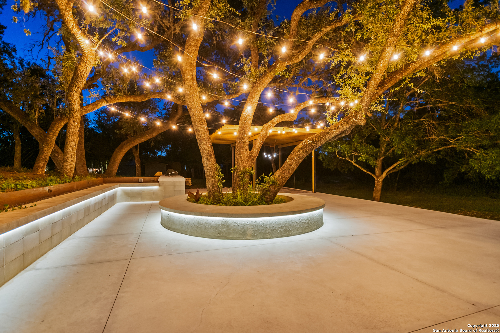 5620 Mount Helen