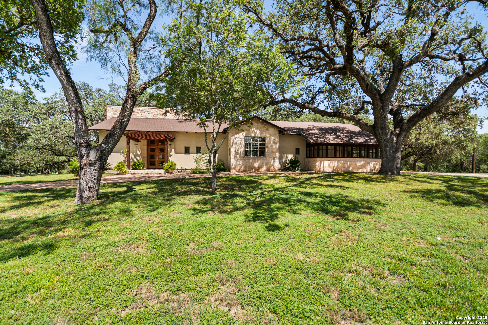 5620 Mount Helen