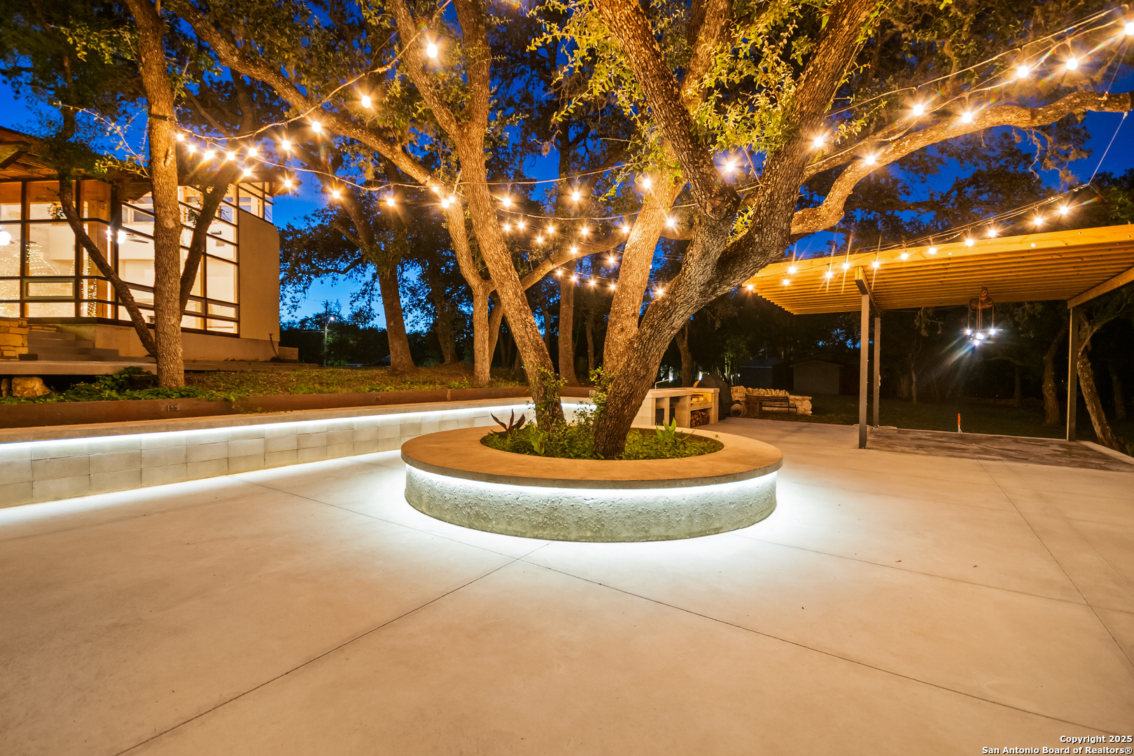 5620 Mount Helen