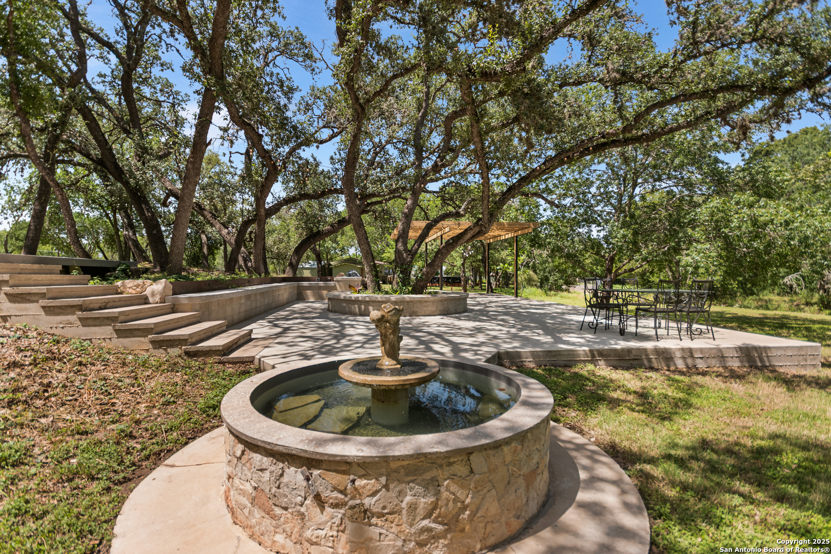 5620 Mount Helen