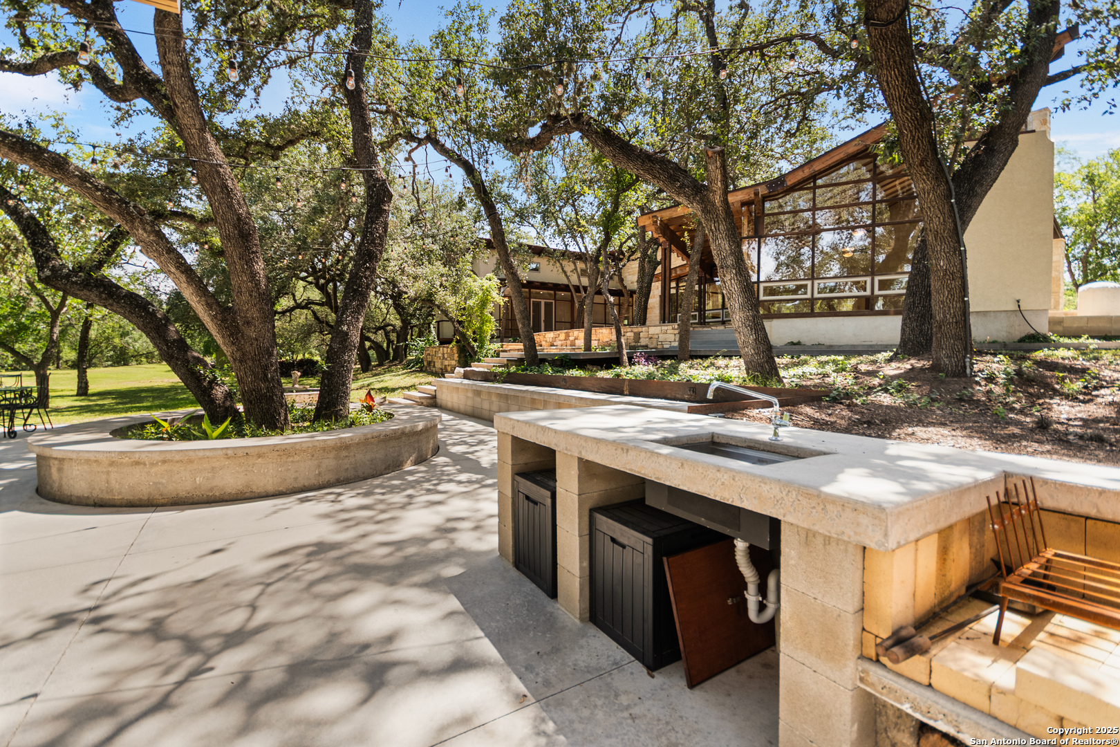 5620 Mount Helen