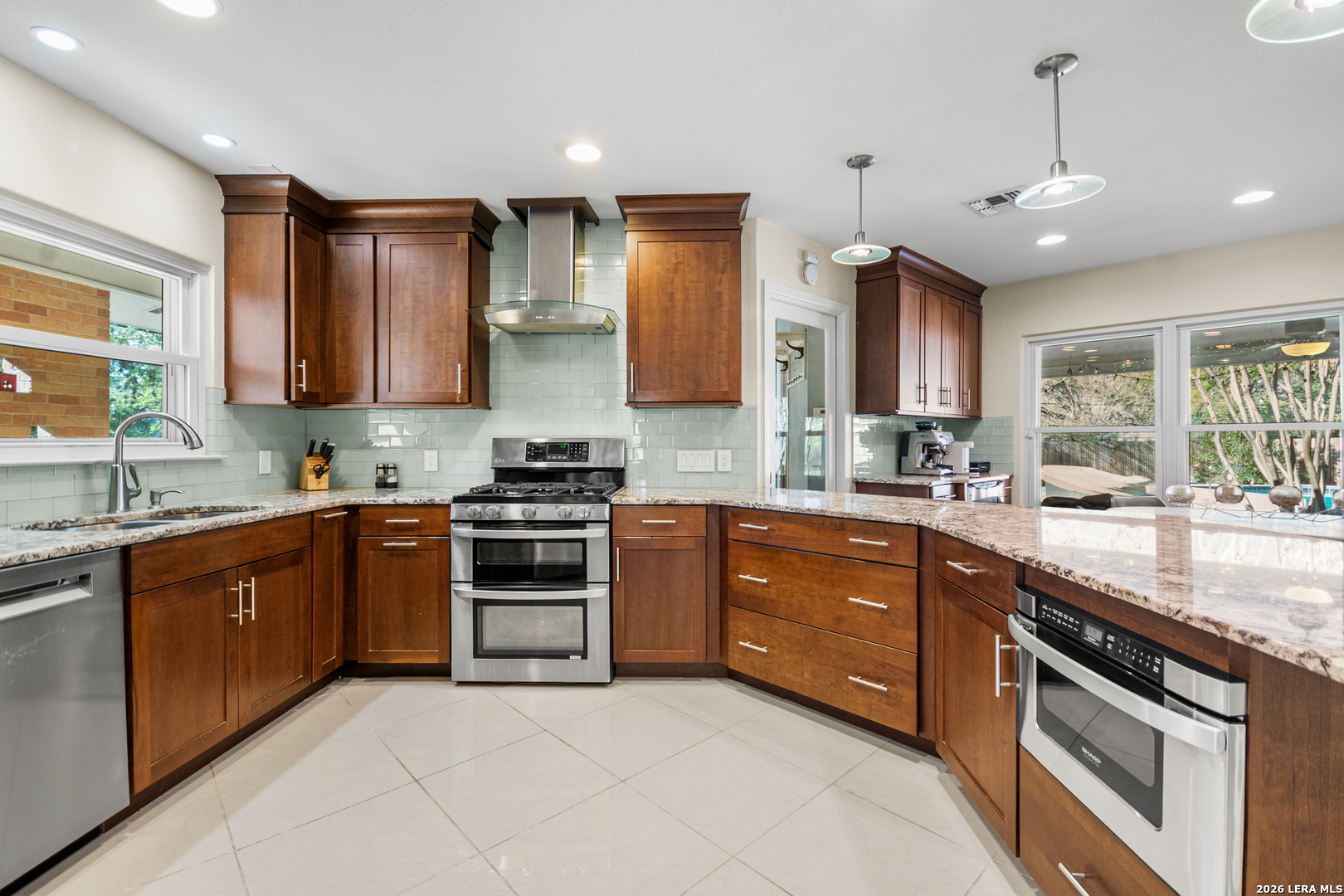 203 LARAMIE DR
