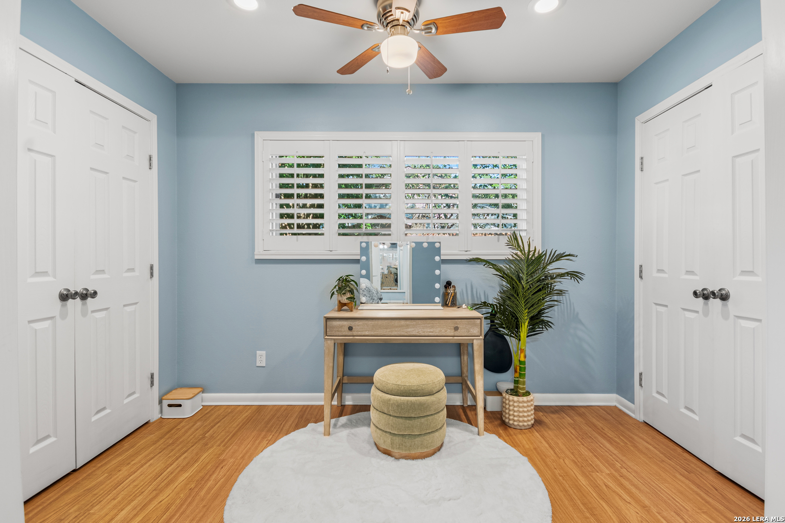 203 LARAMIE DR