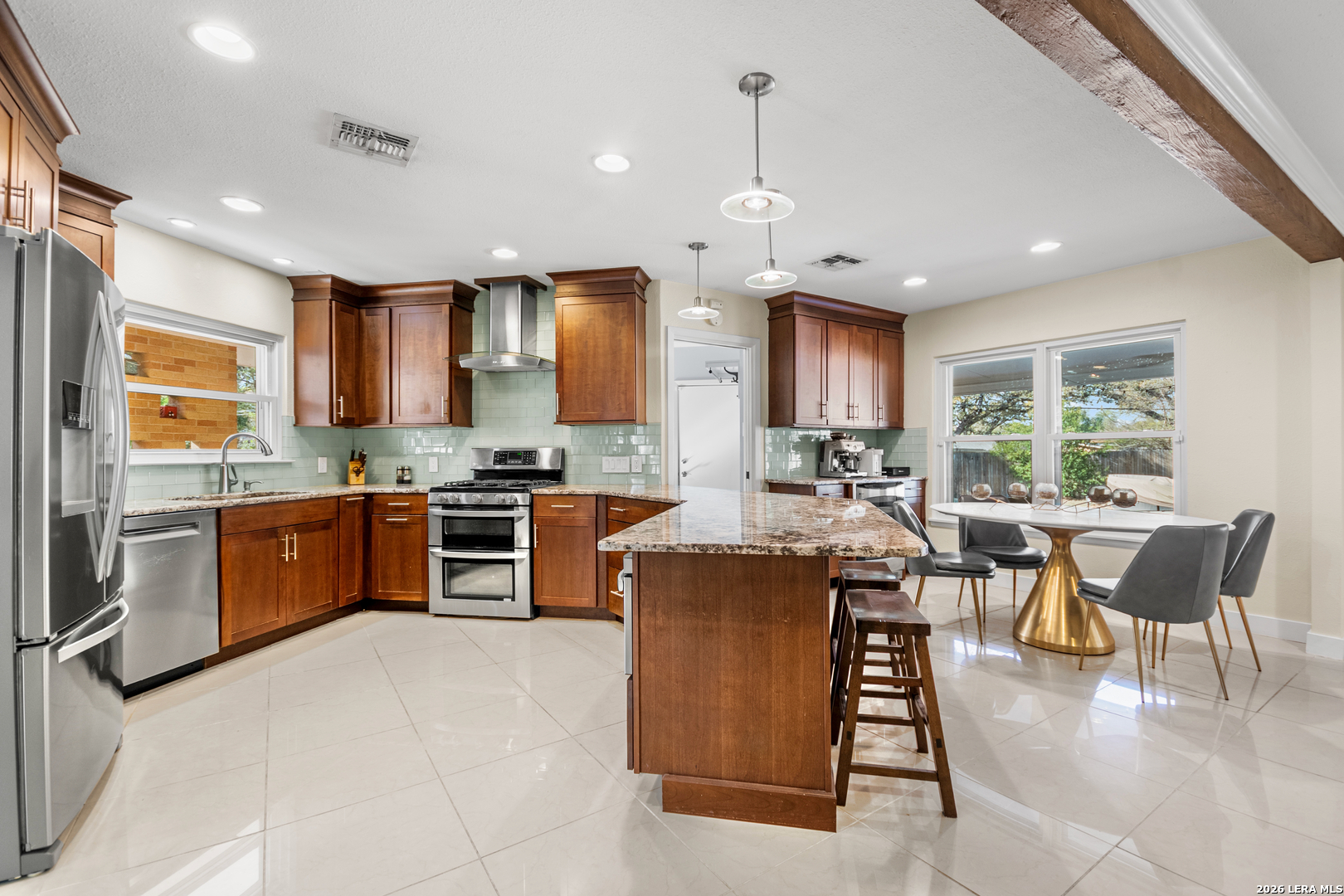 203 LARAMIE DR
